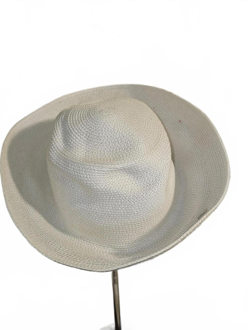 White straw cowboy hat
